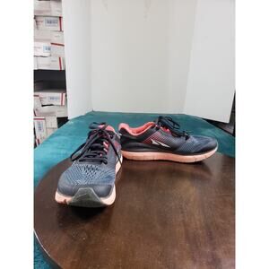 Altra Provision 4 Shoes Size 8.5 Womens Black Red Running Minimalist AL0A4QTQ009